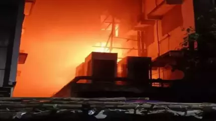 Incendiu la un hotel din India Incendiu la un hotel din India
